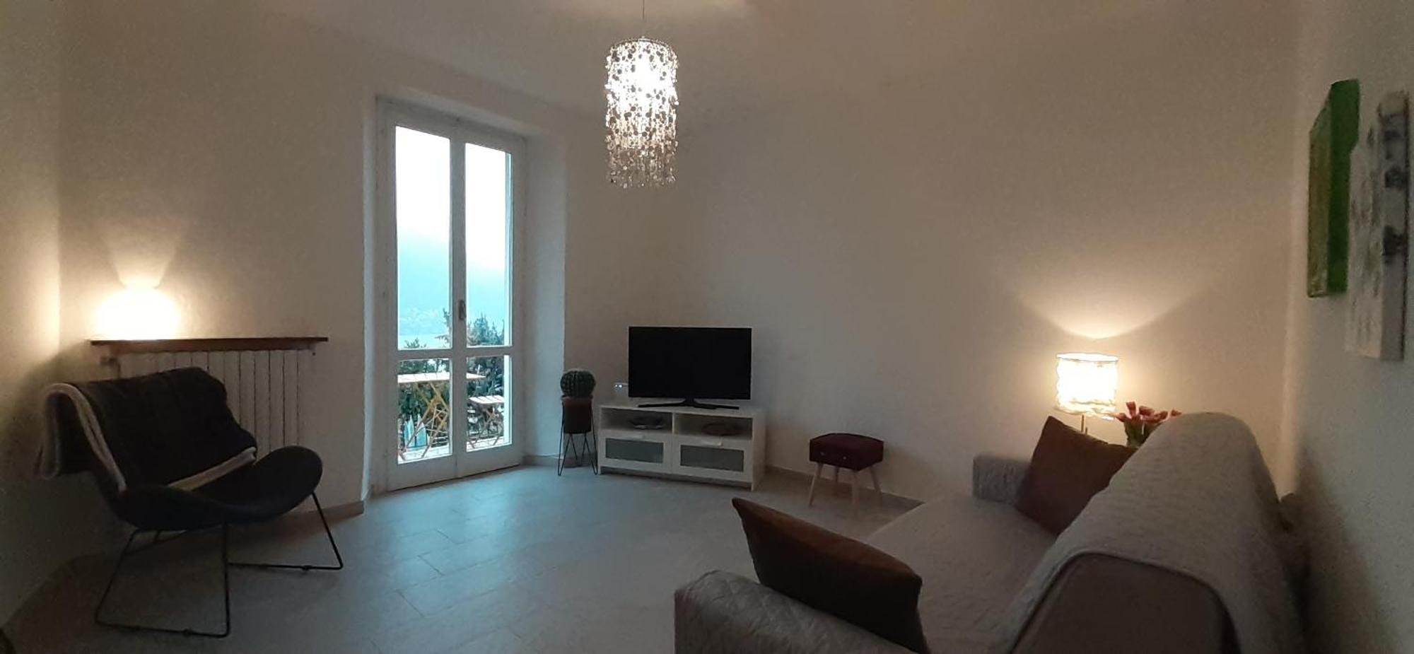 Appartement Flora à Moltrasio Extérieur photo